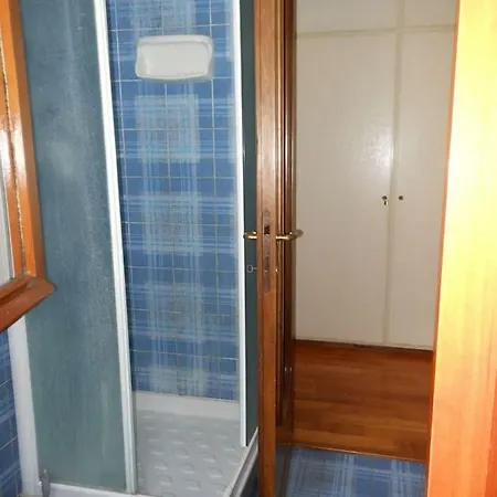 بيت للعطل Charming Seaview In The Hills Leivi