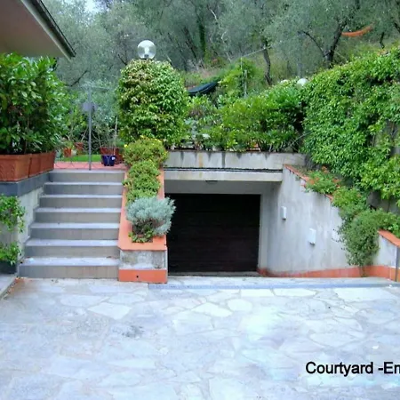 بيت للعطل Charming Seaview In The Hills *