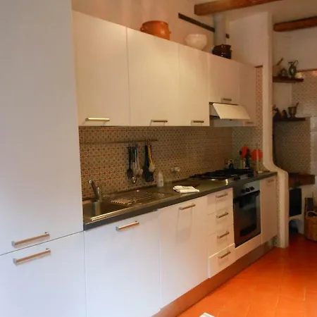 بيت للعطل Charming Seaview In The Hills Leivi